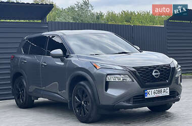 Позашляховик / Кросовер Nissan Rogue 2021 в 