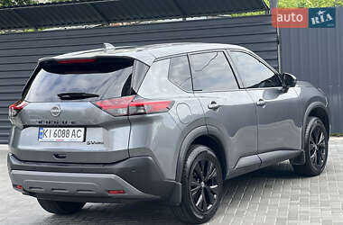 Позашляховик / Кросовер Nissan Rogue 2021 в 