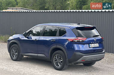 Позашляховик / Кросовер Nissan Rogue 2022 в 