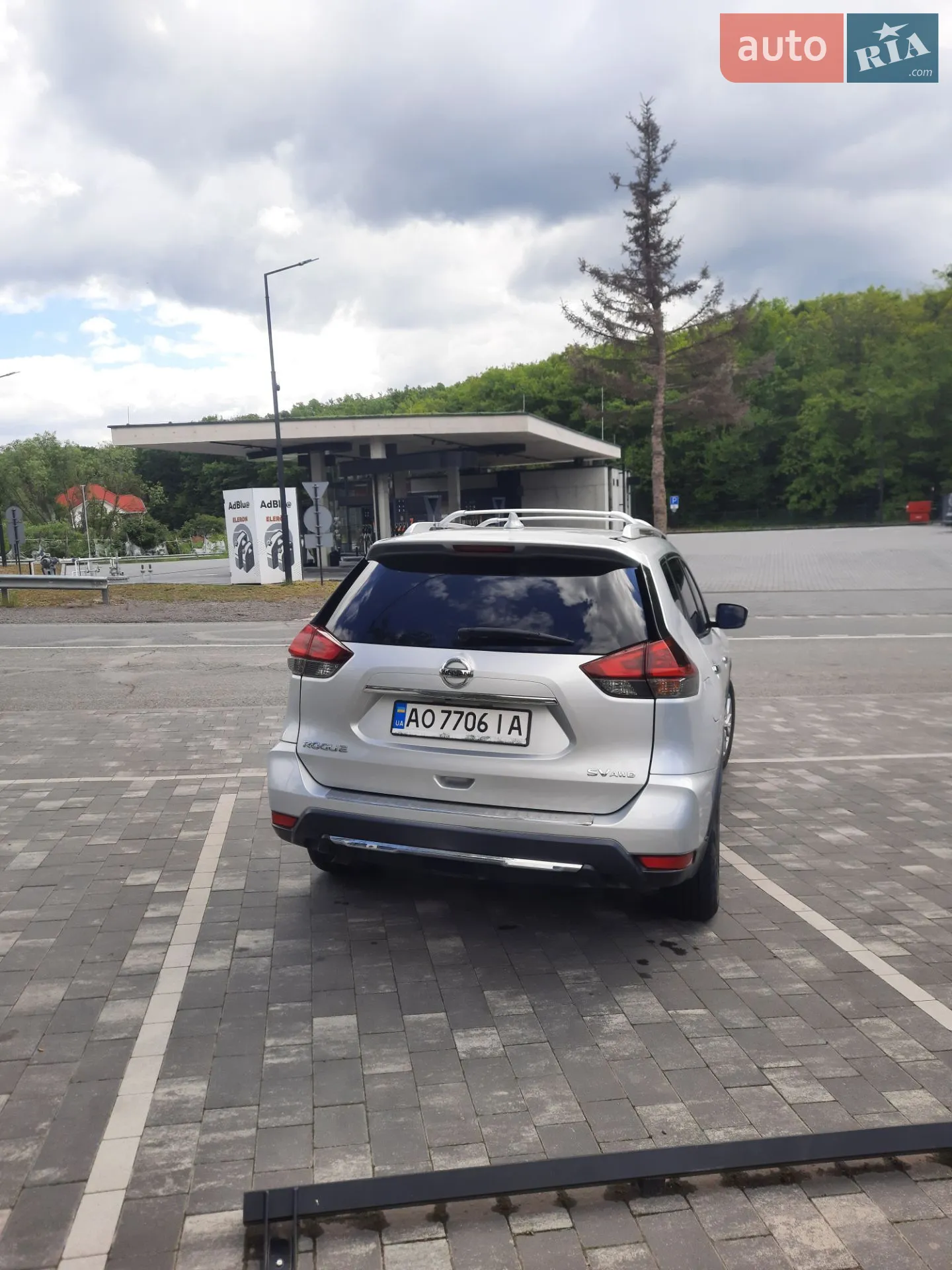 2017 Nissan Rogue - мініатюра 9