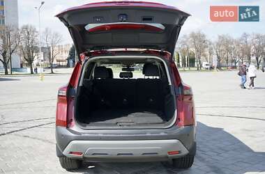 Позашляховик / Кросовер Nissan Rogue 2020 в 