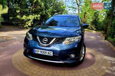 Позашляховик / Кросовер Nissan Rogue 2014 в 