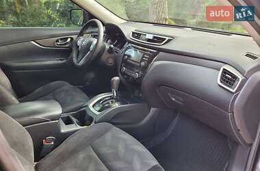 Позашляховик / Кросовер Nissan Rogue 2014 в 