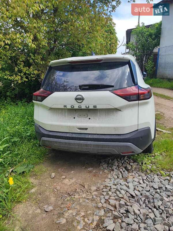 Позашляховик / Кросовер Nissan Rogue 2023 в Львові