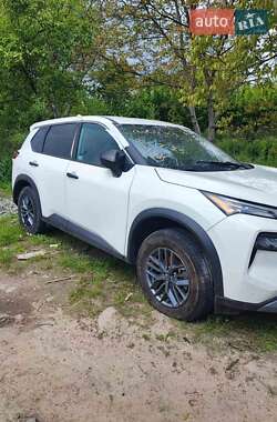 Позашляховик / Кросовер Nissan Rogue 2023 в 