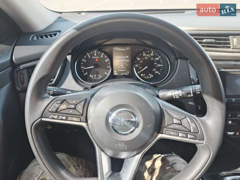 Позашляховик / Кросовер Nissan Rogue 2016 в Києві