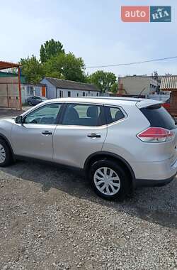 Позашляховик / Кросовер Nissan Rogue 2016 в 