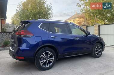 Позашляховик / Кросовер Nissan Rogue 2019 в 