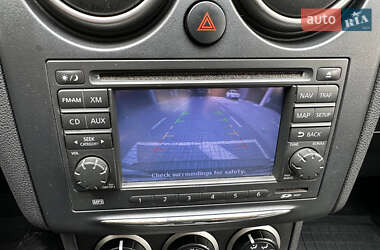Позашляховик / Кросовер Nissan Rogue 2010 в 