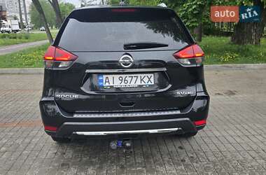 Позашляховик / Кросовер Nissan Rogue 2017 в 