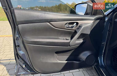 Внедорожник / Кроссовер Nissan Rogue 2014 в 