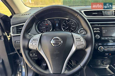 Внедорожник / Кроссовер Nissan Rogue 2014 в 