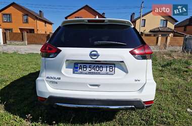 Позашляховик / Кросовер Nissan Rogue 2018 в 