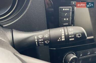 Внедорожник / Кроссовер Nissan Rogue 2018 в 