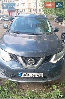 Позашляховик / Кросовер Nissan Rogue 2015 в Кривому Розі