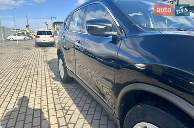 Внедорожник / Кроссовер Nissan Rogue 2015 в 