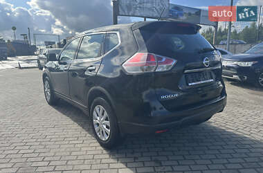 Внедорожник / Кроссовер Nissan Rogue 2015 в 
