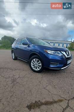 Позашляховик / Кросовер Nissan Rogue 2018 в Полтаві