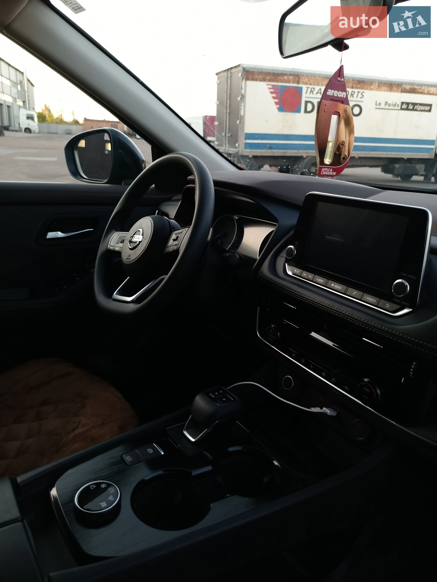 2021 Nissan Rogue - мініатюра 12