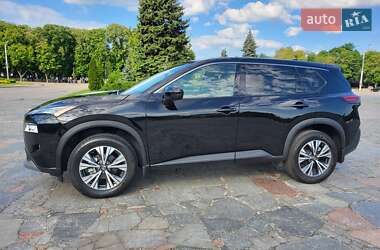 Внедорожник / Кроссовер Nissan Rogue 2021 в 