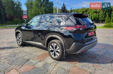 Внедорожник / Кроссовер Nissan Rogue 2021 в 