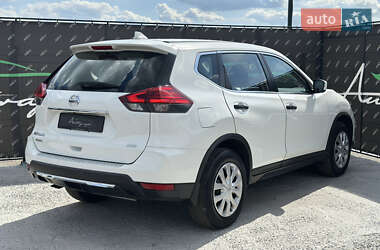 Позашляховик / Кросовер Nissan Rogue 2016 в 