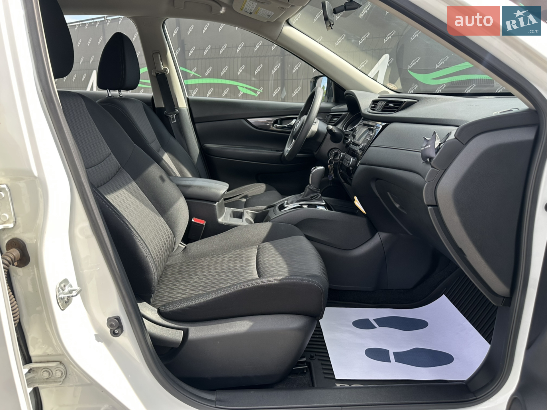 2016 Nissan Rogue - мініатюра 20