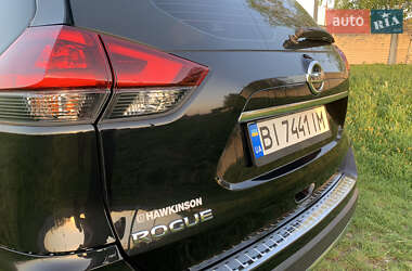 Внедорожник / Кроссовер Nissan Rogue 2019 в 