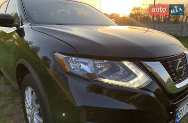 Внедорожник / Кроссовер Nissan Rogue 2019 в 