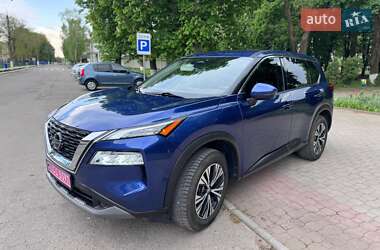 Внедорожник / Кроссовер Nissan Rogue 2020 в 