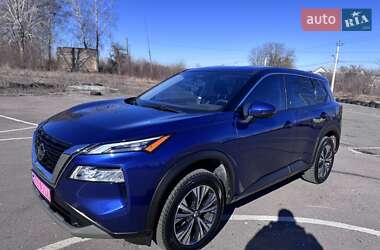 Внедорожник / Кроссовер Nissan Rogue 2020 в 