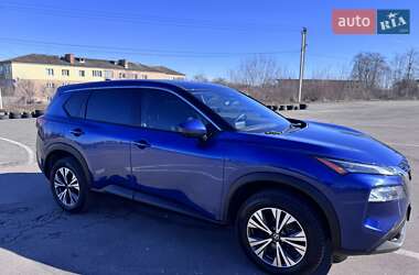 Внедорожник / Кроссовер Nissan Rogue 2020 в 