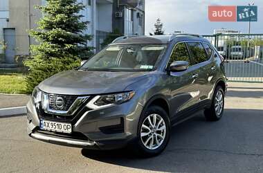 Внедорожник / Кроссовер Nissan Rogue 2018 в Харькове