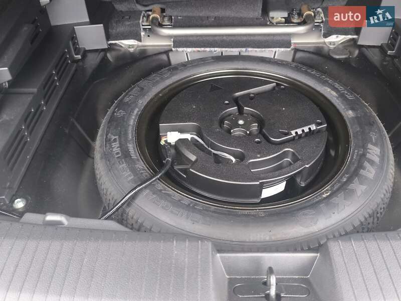 Внедорожник / Кроссовер Nissan Rogue 2022 в Дубно