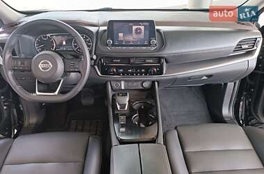 Внедорожник / Кроссовер Nissan Rogue 2022 в 