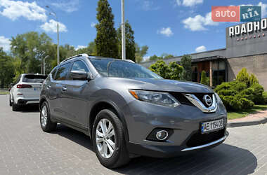 Внедорожник / Кроссовер Nissan Rogue 2016 в Днепре