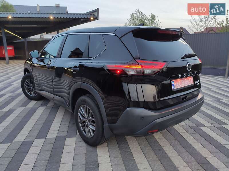 Внедорожник / Кроссовер Nissan Rogue 2021 в Львове