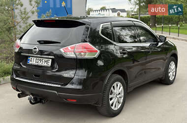 Позашляховик / Кросовер Nissan Rogue 2016 в 