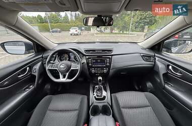 Позашляховик / Кросовер Nissan Rogue 2018 в Луцьку