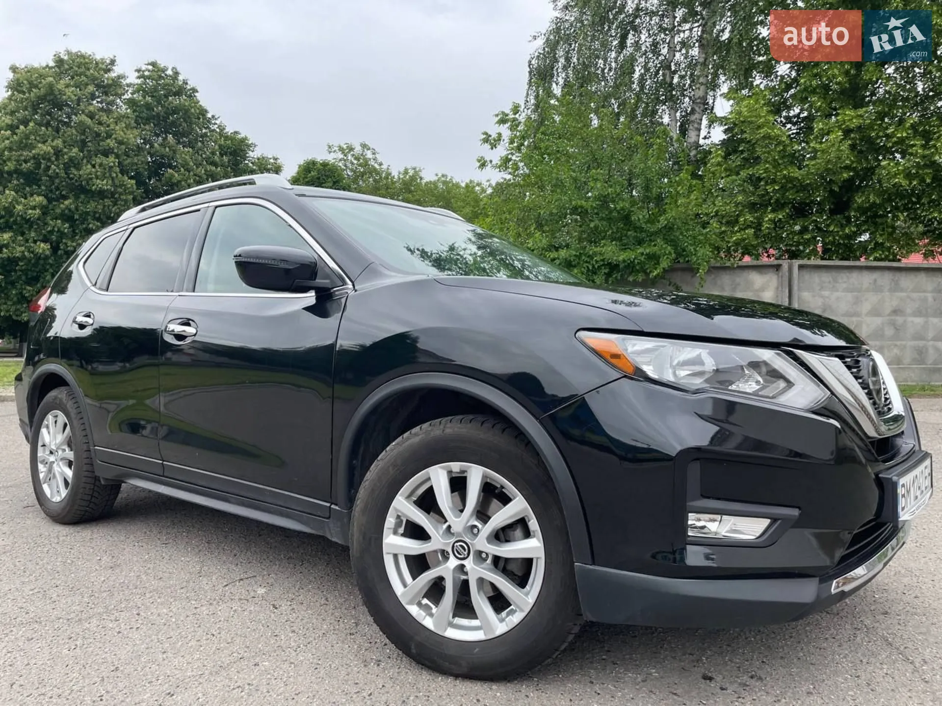 2019 Nissan Rogue - мініатюра 2