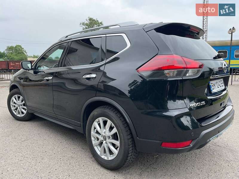 Внедорожник / Кроссовер Nissan Rogue 2019 в Ромнах