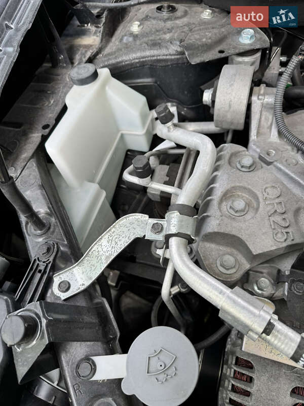 Позашляховик / Кросовер Nissan Rogue 2018 в Луцьку