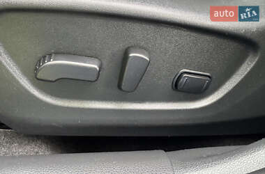 Внедорожник / Кроссовер Nissan Rogue 2018 в Луцке