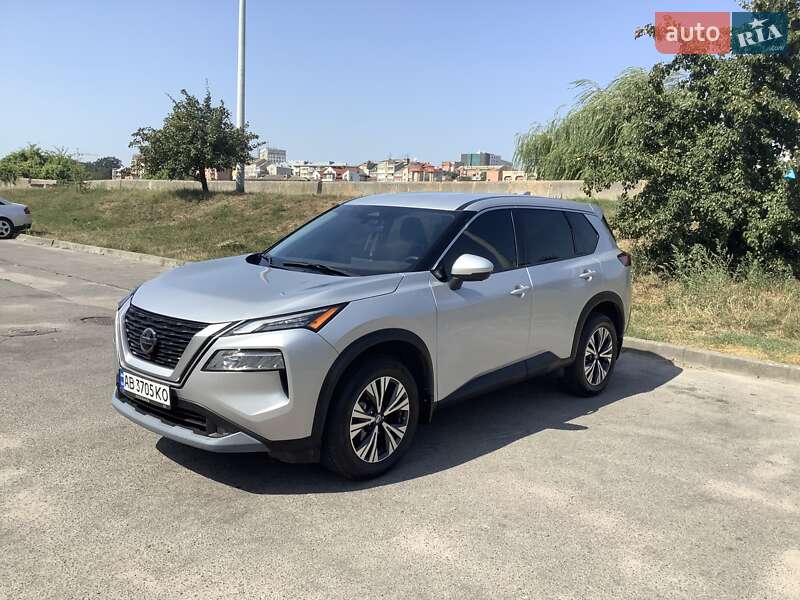 Позашляховик / Кросовер Nissan Rogue 2021 в Вінниці