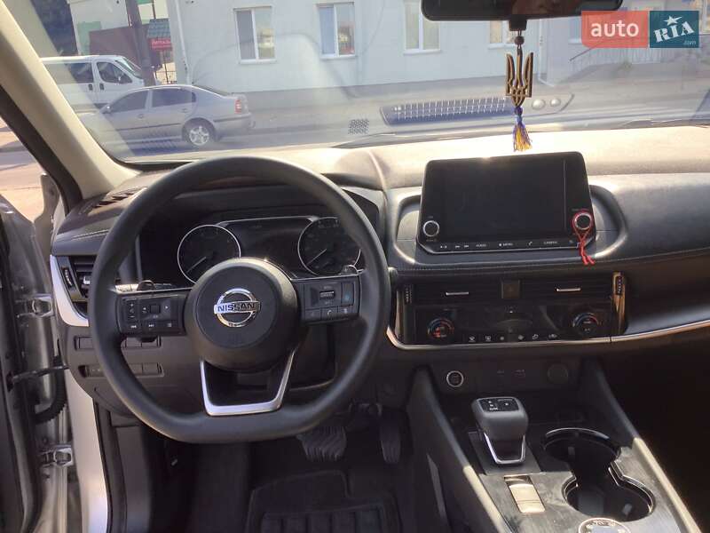 Позашляховик / Кросовер Nissan Rogue 2021 в Вінниці