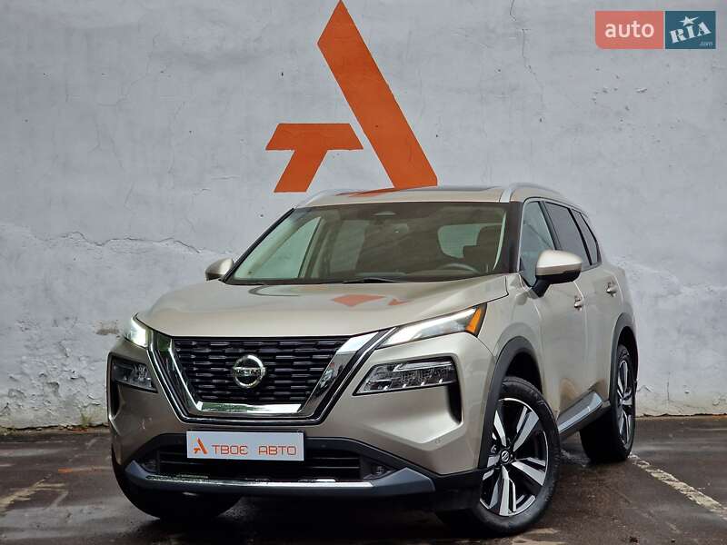 Внедорожник / Кроссовер Nissan Rogue 2021 в 