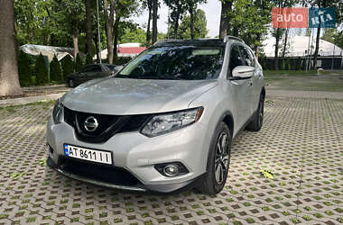 Внедорожник / Кроссовер Nissan Rogue 2015 в 