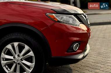 Внедорожник / Кроссовер Nissan Rogue 2015 в 
