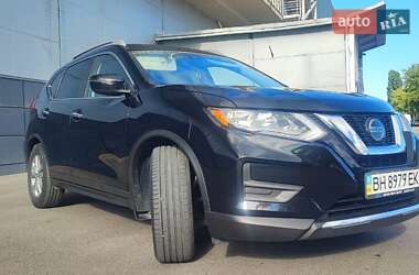 Позашляховик / Кросовер Nissan Rogue 2019 в 
