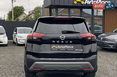Внедорожник / Кроссовер Nissan Rogue 2021 в 